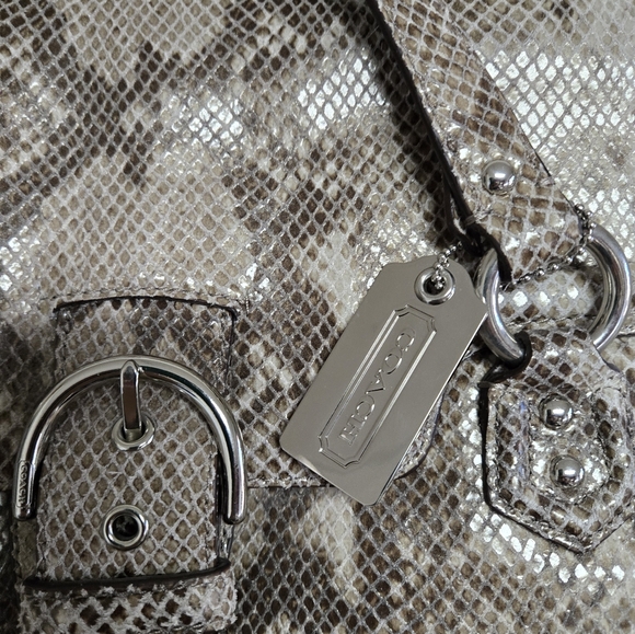 NWNT COACH CAMPBELL Tan color animal print. Very pretty. - Picture 10 of 16